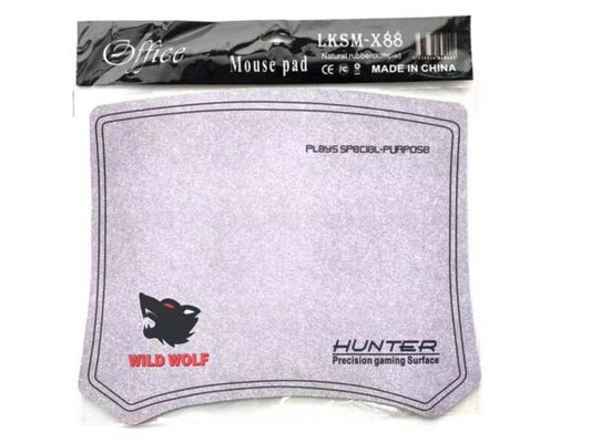 Large Hunter X88 gaming mouse pad in black, made of durable rubber and fabric for smooth gliding, compatible with gaming mice.